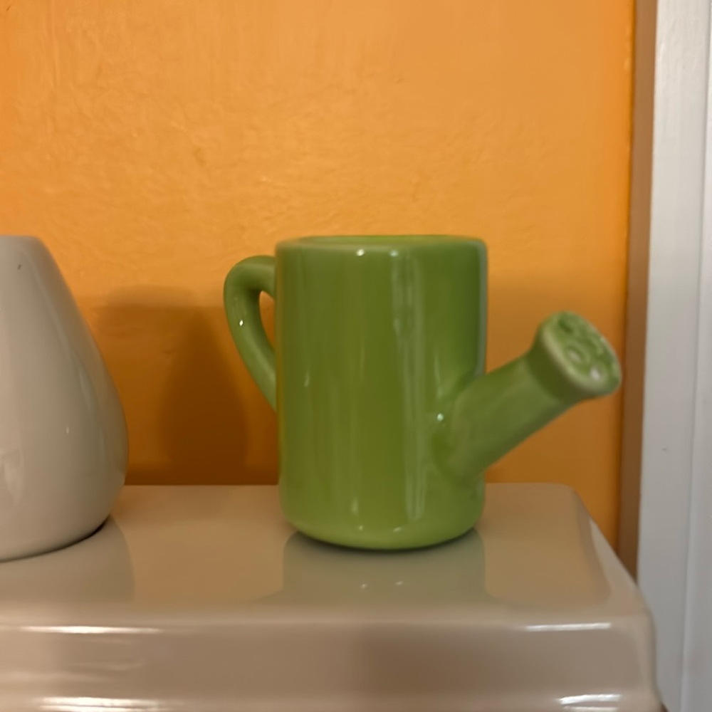 Very Rare Nora Fleming Mini Watering Can !!